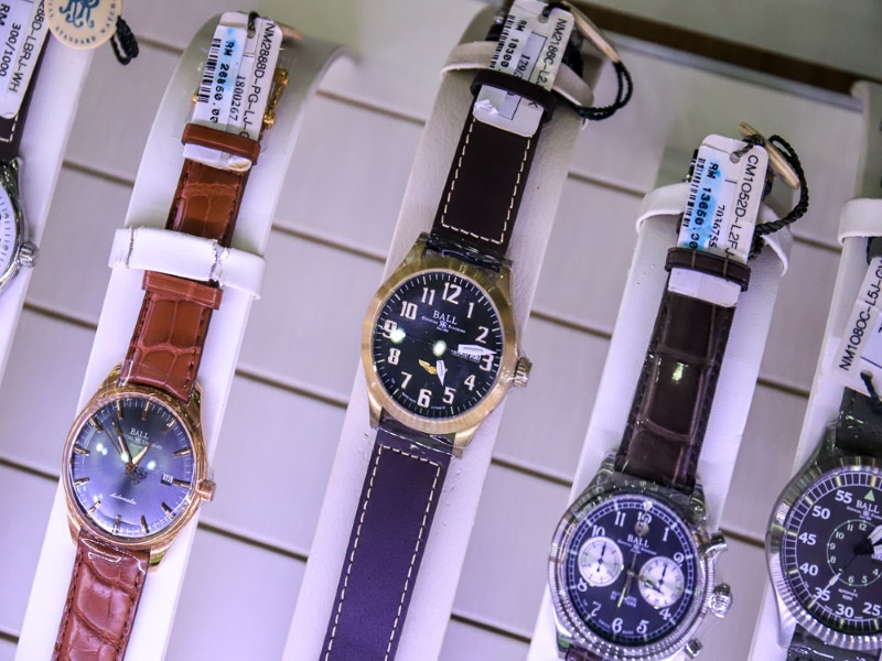 Sutera mall watch shop sales